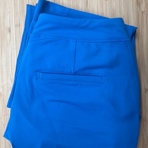 Lululemon Jet Crop Slim in Lakeside Blue size 4 - Picture 6 of 6